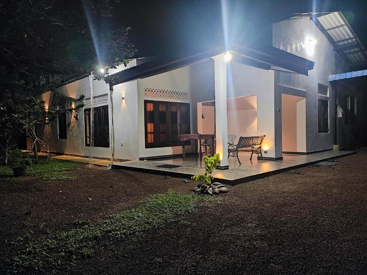 Sunset Villa Negombo Bagian luar foto